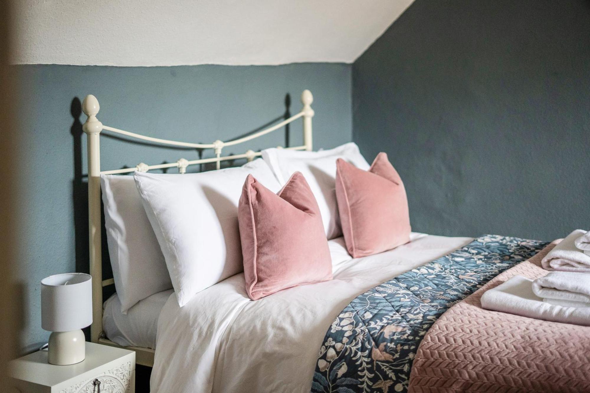 Apartamento Redesdale View, High Street With Private Garden Moreton-in-Marsh Exterior foto